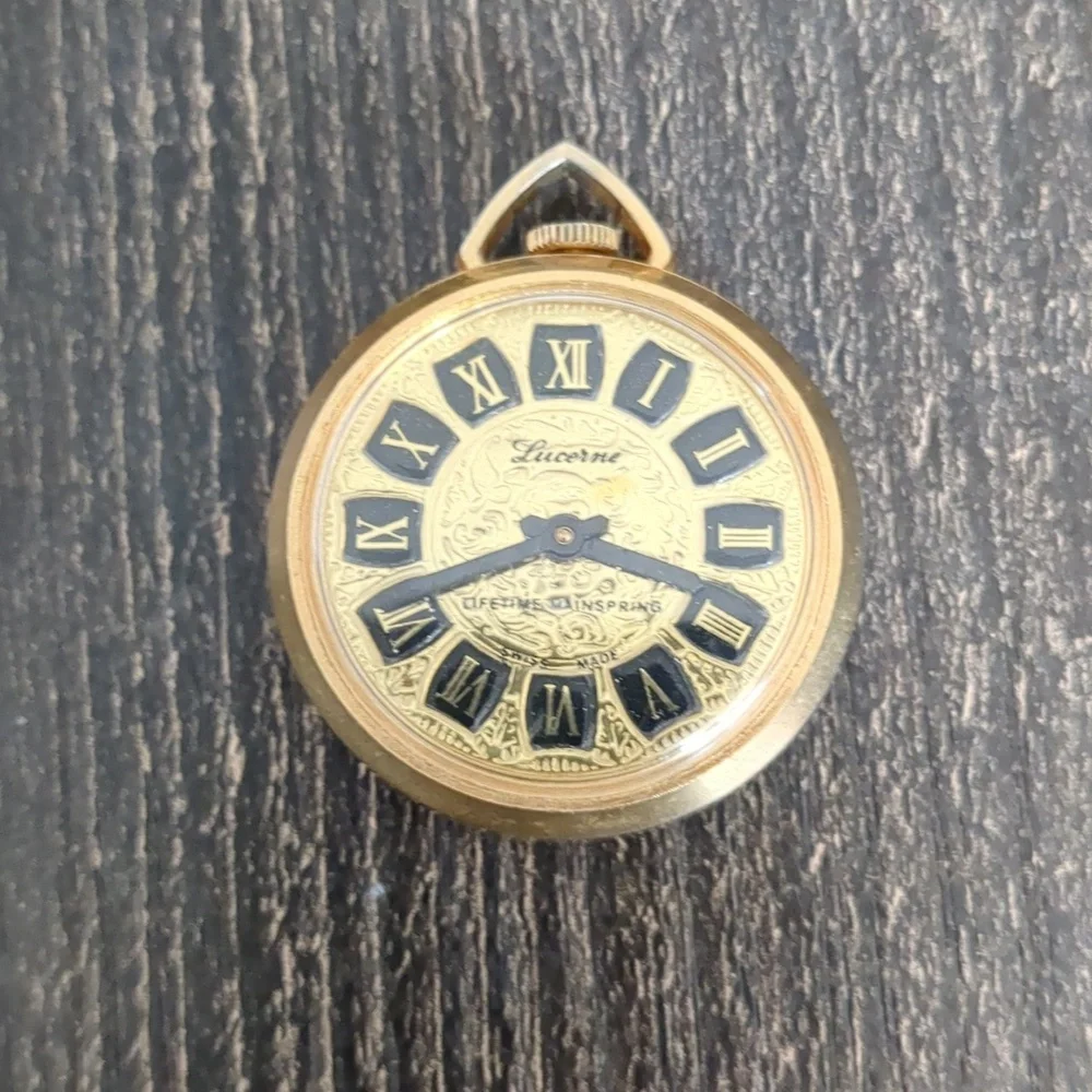 Vintage Lucerne Swiss Manual Pendant Watch Gold Tone